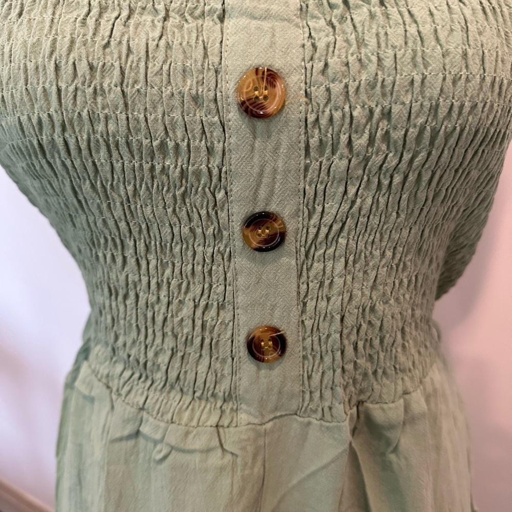 ⭐ Green Strapless Jumpsuit - Picture 4 of 9